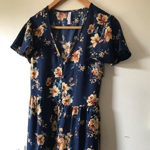 Exhilaration XS dress with pockets flower pattern